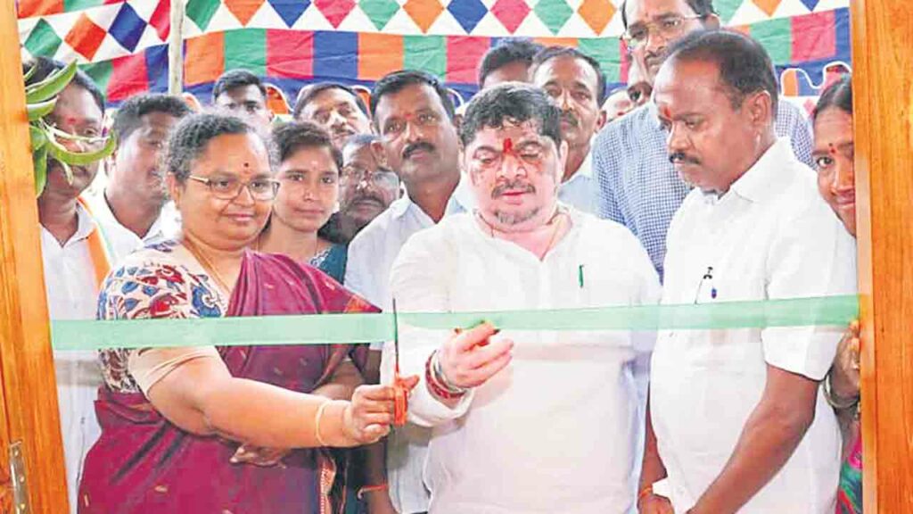 Ponnam Prabhakar Goud