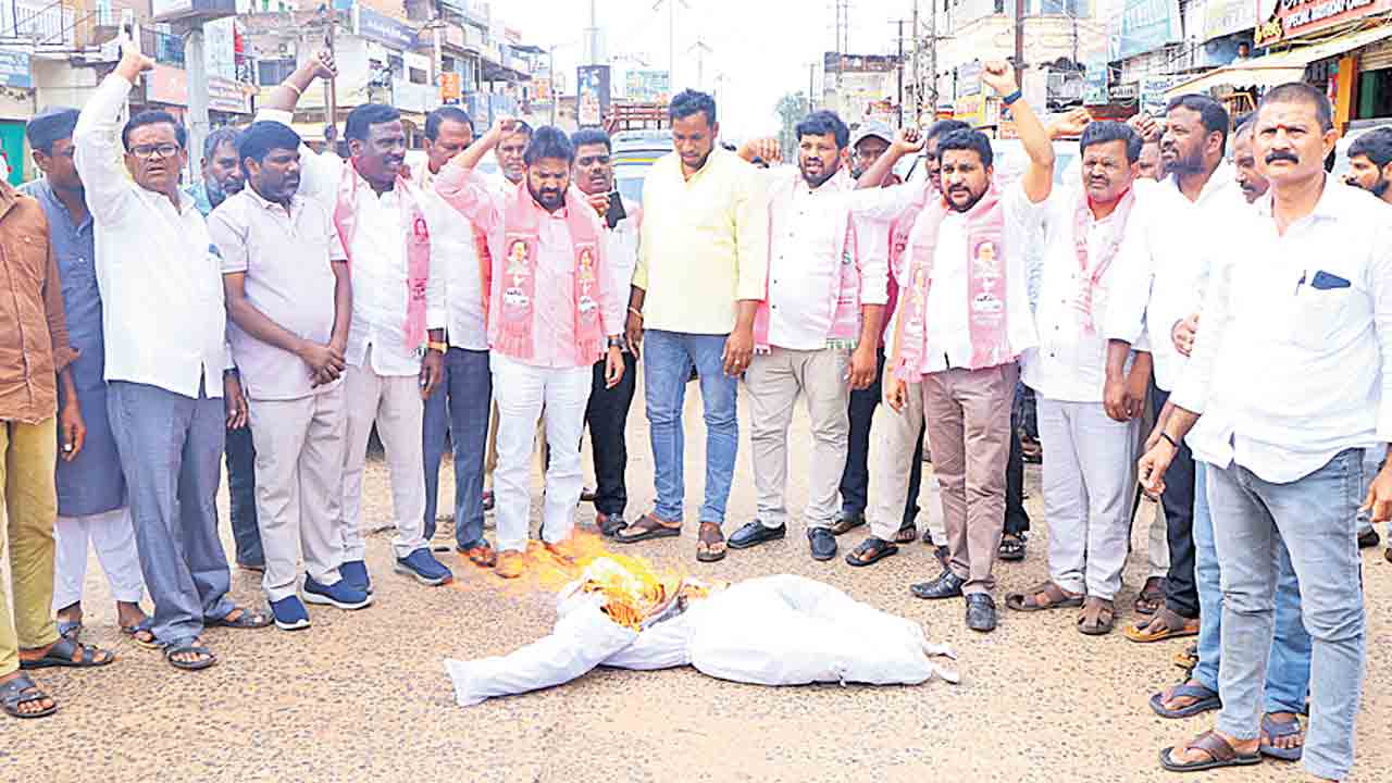 ఘోష్‌ కమిషన్‌ కాదు.. ట్రాష్‌ కమిషన్‌