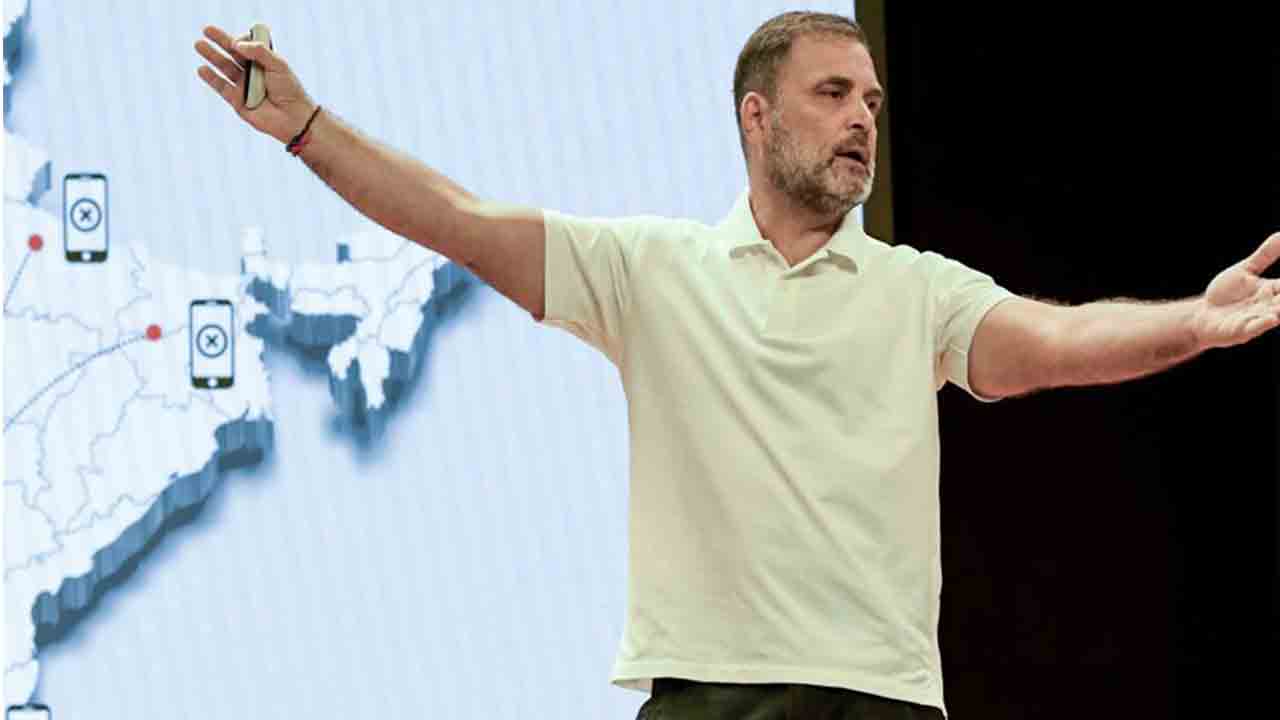 Rahul Gandhi | దేశానికి బలహీనమైన ప్రధాని ఉన్నడు : రాహుల్‌గాంధీ