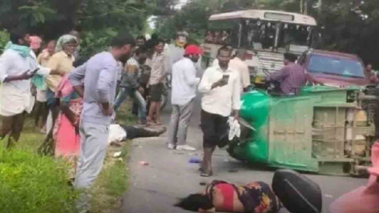 Road Accident | రెండు ఆటోలు ఢీ.. ఇద్దరు మృతి