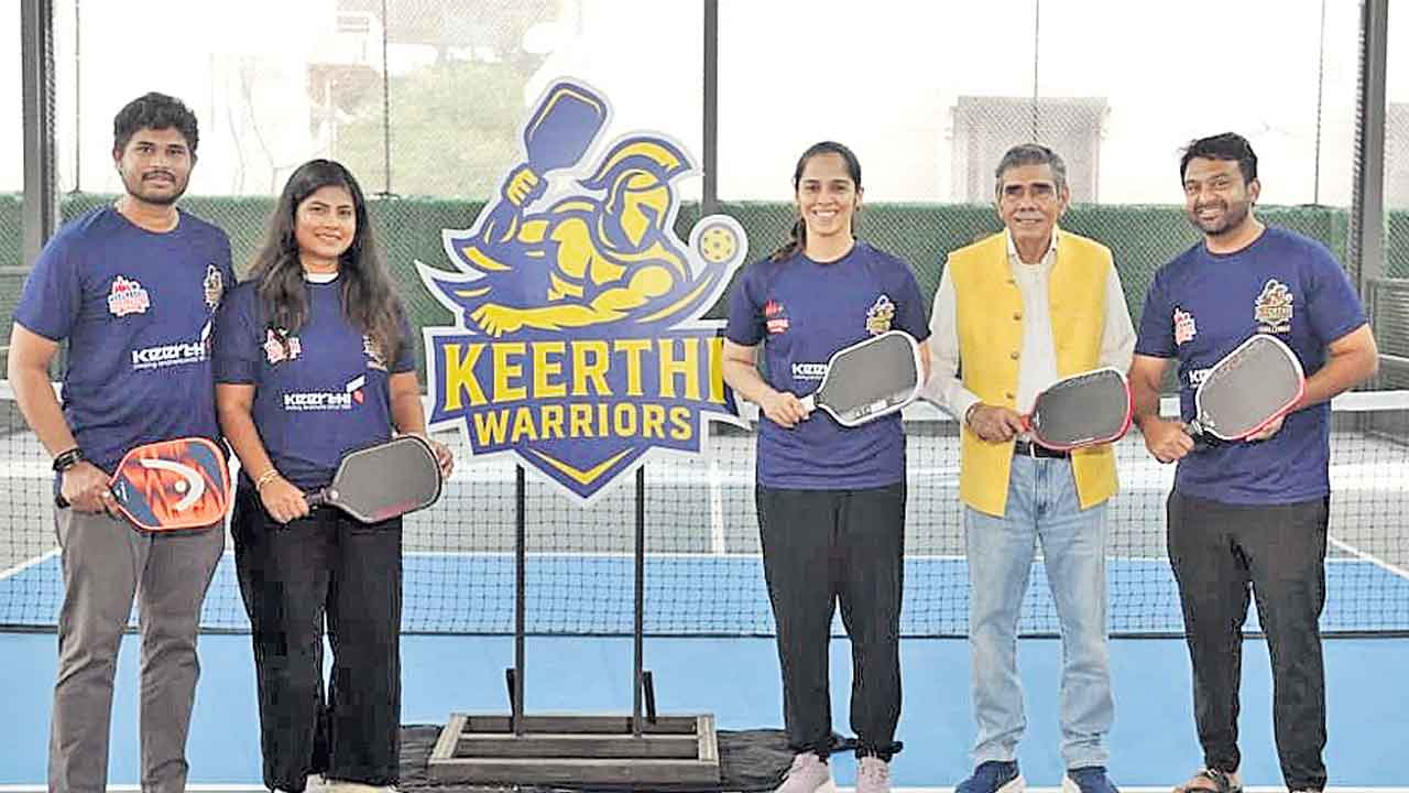 హైదరాబాద్‌ పికిల్‌బాల్‌ లీగ్‌లో సైనా