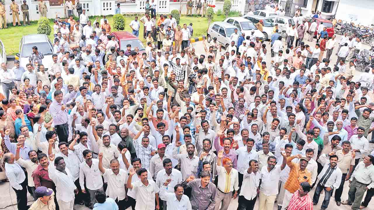 మహోన్నత ఘట్టం.. సకల జనుల సమ్మె