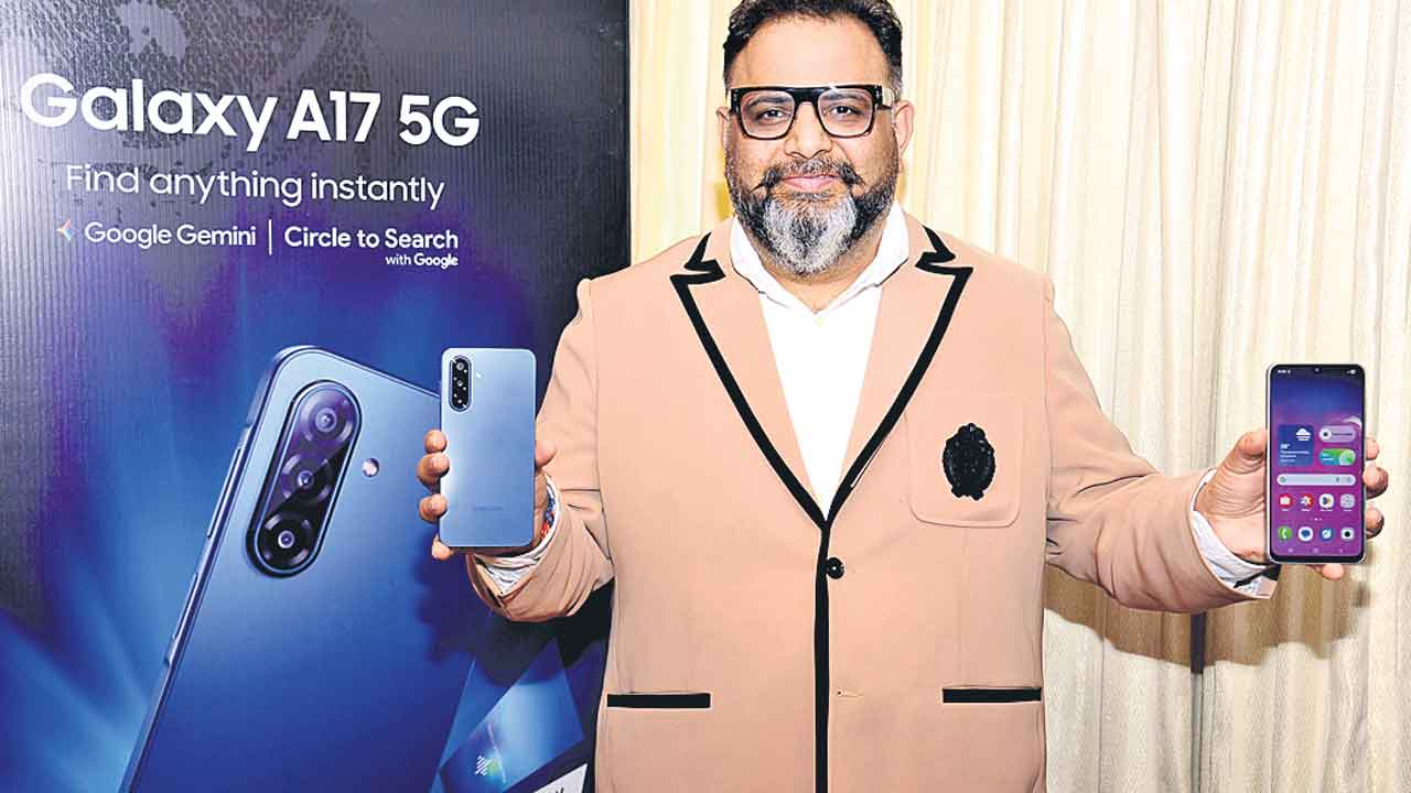 Samsung | సామ్‌సంగ్‌ పలుచని మరో స్మార్ట్‌ఫోన్‌.. ప్రారంభ ధర ఎంతంటే?