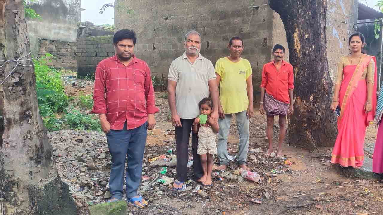 డ్రైనేజీ సమస్యతో కొట్టుమిట్టాడుతున్న గిరిజన తండాలు