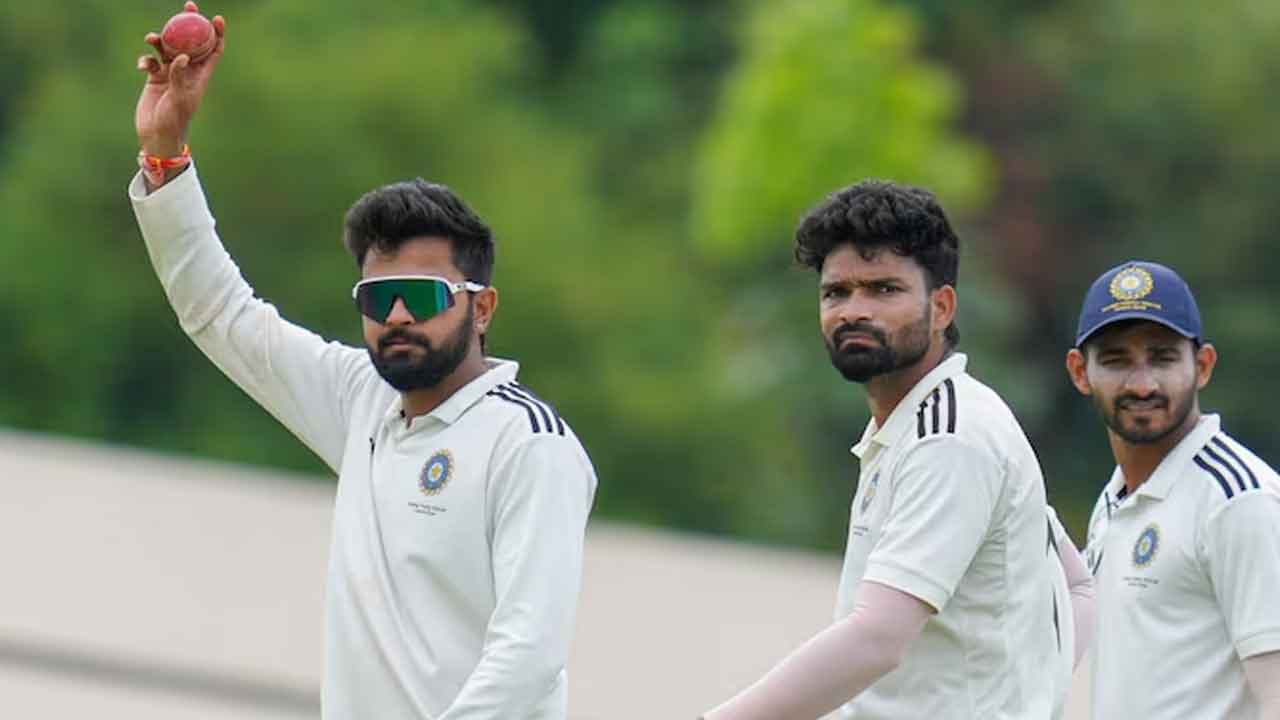 సౌత్ జోన్ 149 ఆలౌట్