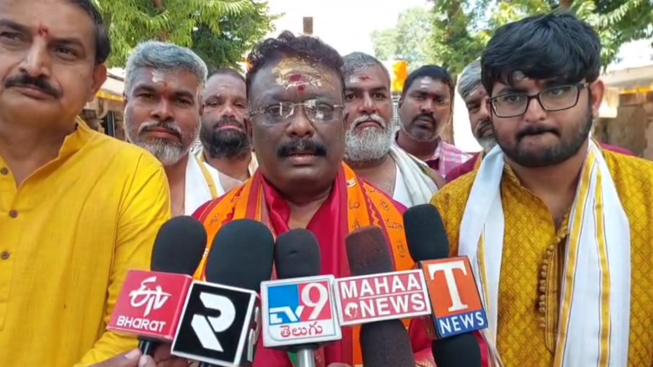 MLC Dasoju | శ్రీశైలం మల్లన్న సన్నిధిలో ఎమ్మెల్సీ దాసోజు శ్రవణ్