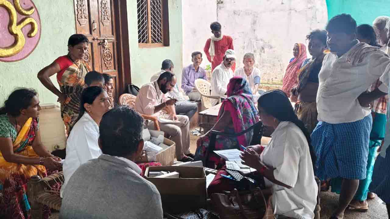 Fever survey | సుంగపూర్‌లో రాపిడ్ ఫీవర్ సర్వే