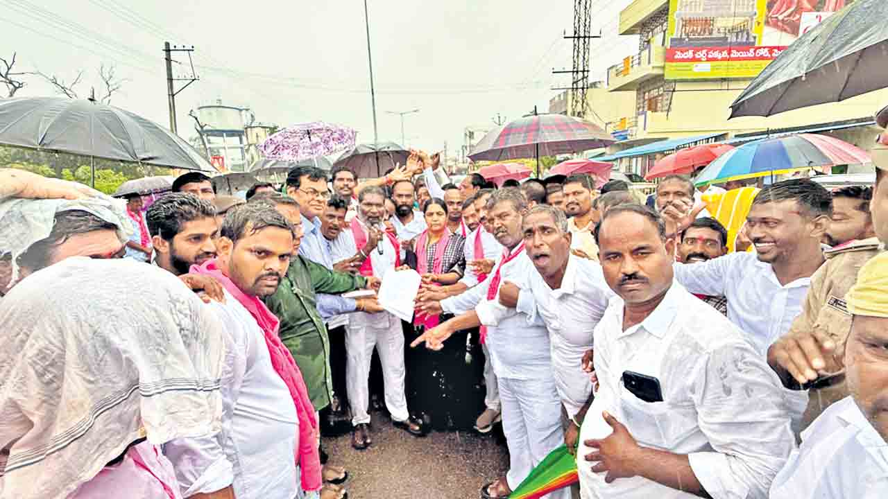 రైతుల సమస్యలు పరిష్కరించాలి