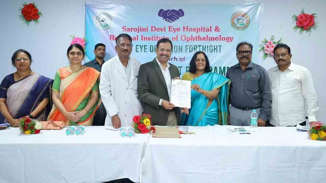 TGSRTC | నేత్రదానానికి ఆర్టీసీ తోడ్పాటు.. సరోజినిదేవి కంటి ఆస్పత్రితో ఒప్పందం
