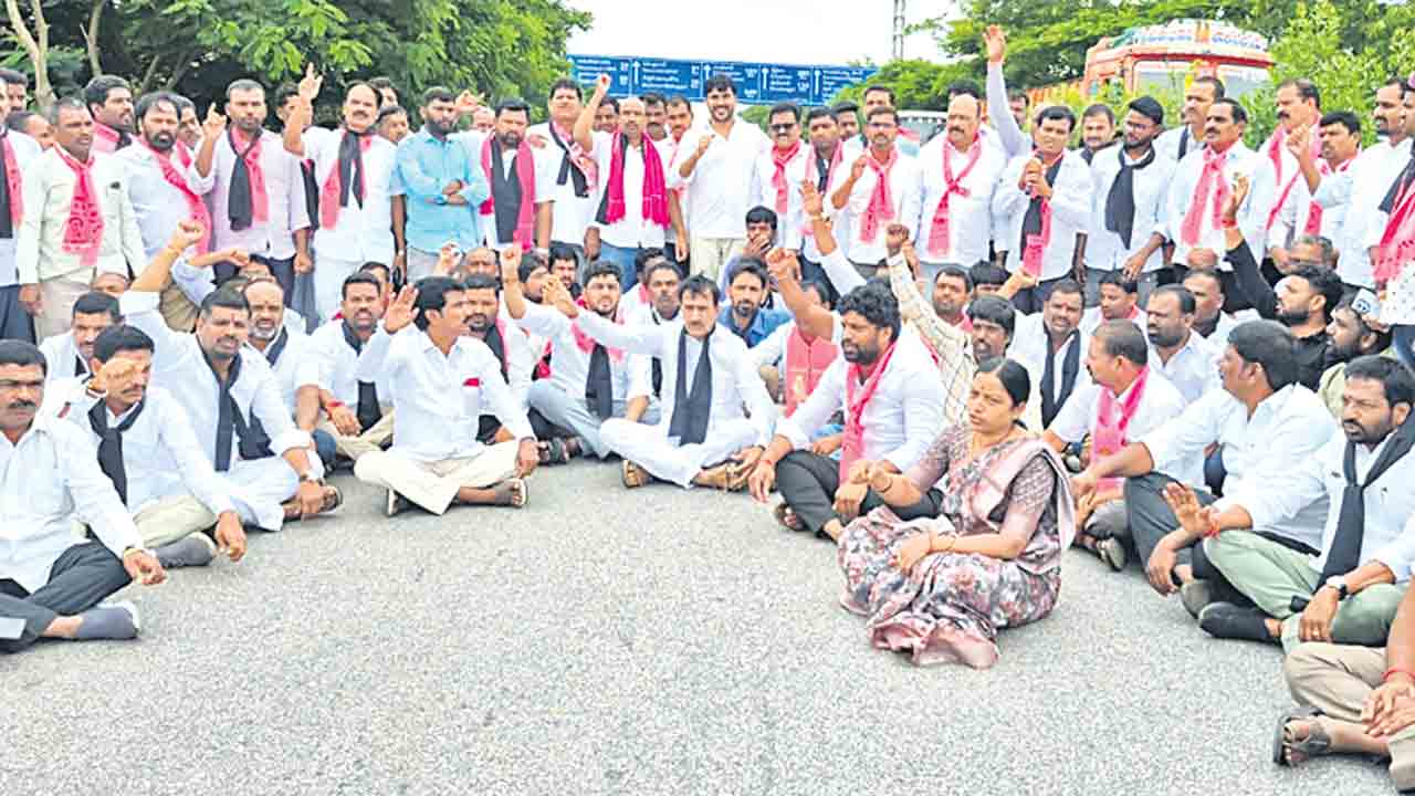 కేసీఆర్‌పై కుట్రలు చేస్తే మరో ఉద్యమం