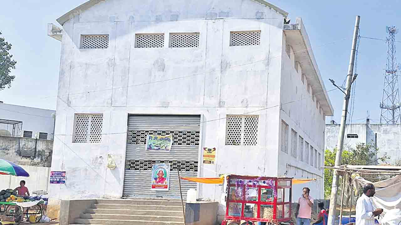 నత్తేనయం !