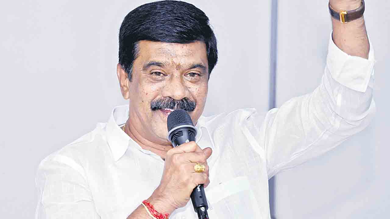 జీఎస్టీ పేరిట ప్రజలపై భారం మోపిందే బీజేపీ