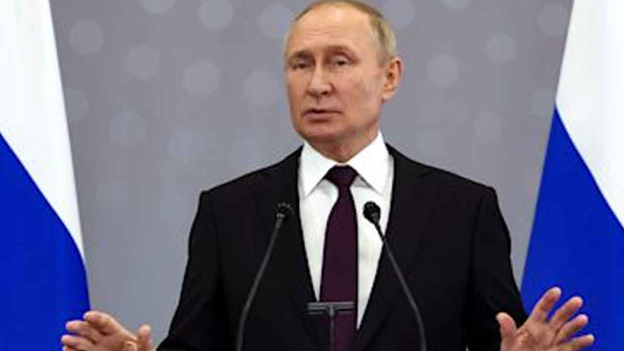 ఉక్రెయిన్‌కు సహకరించే వారినీ లక్ష్యంగా చేసుకుంటాం.. పుతిన్‌ హెచ్చరిక