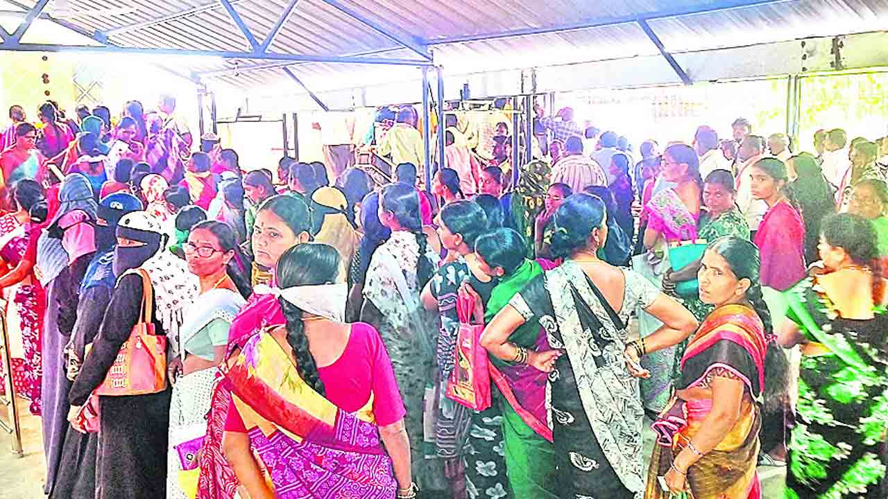 నర్కారు వైద్యానికి బీమారీ