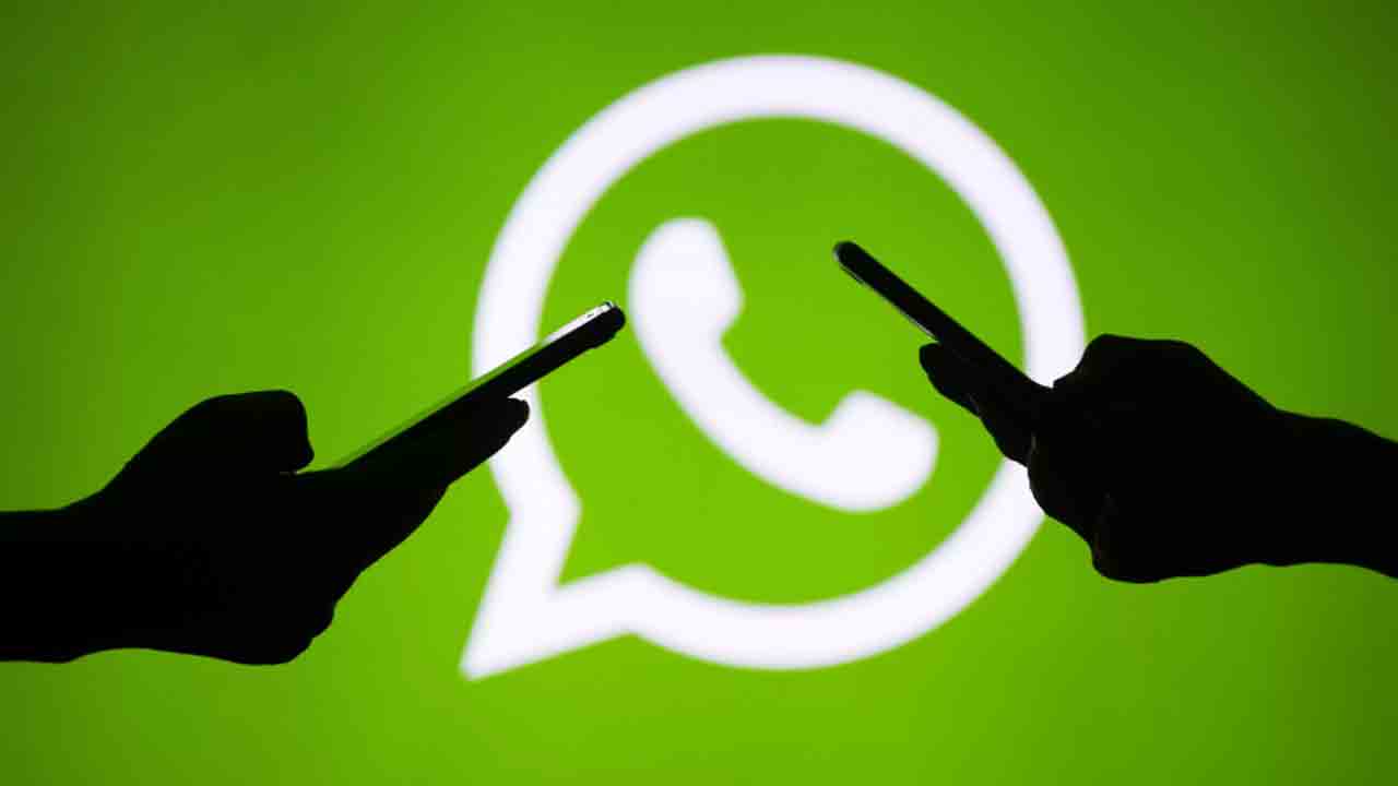 WhatsApp Down | వాట్సాప్‌ సేవల్లో అంతరాయం.. సోషల్‌ మీడియా వేదికగా యూజర్లు ఫిర్యాదులు