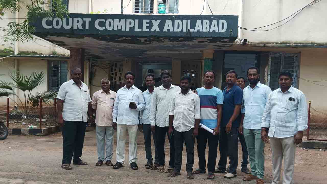 Adilabad | సీఎం రేవంత్‌ రెడ్డి దిష్టిబొమ్మ దహనం..కోర్టుకు హాజరైన రైతులు