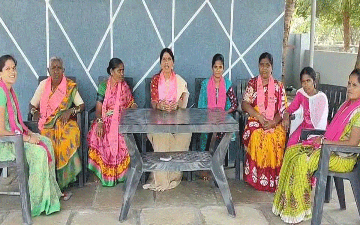 Yadagirigutta : ‘కన్నతల్లిలాంటి పార్టీపై కవిత వ్యాఖ్య‌లు అభ్యంతరకరం’