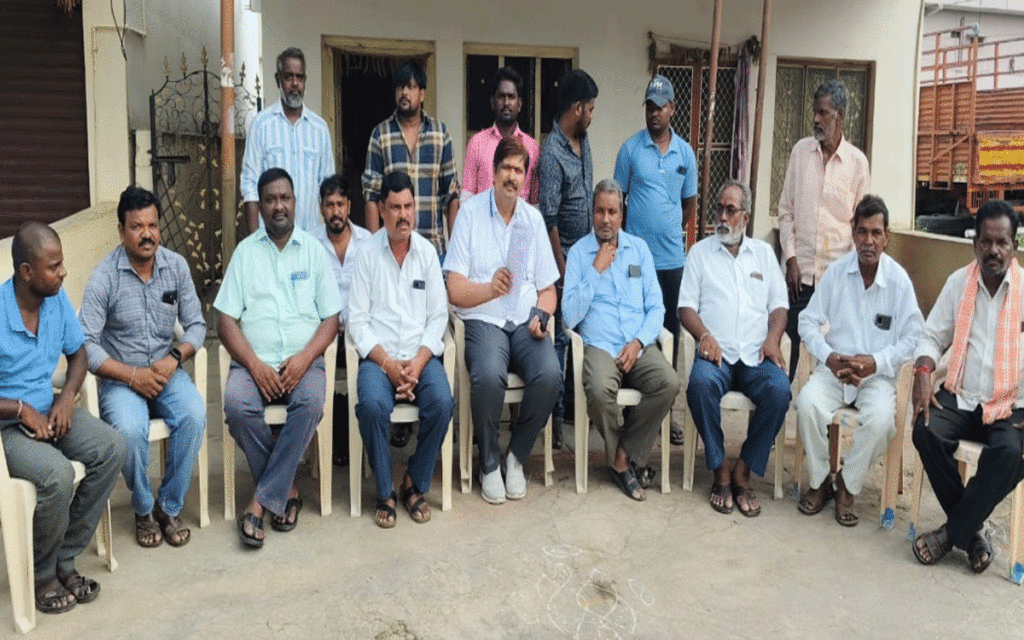 Motkur : 'సింగిల్ విండోను దివాలా తీయించిన చైర్మన్ తేలపుడి వెంకటేశ్వర్లు'