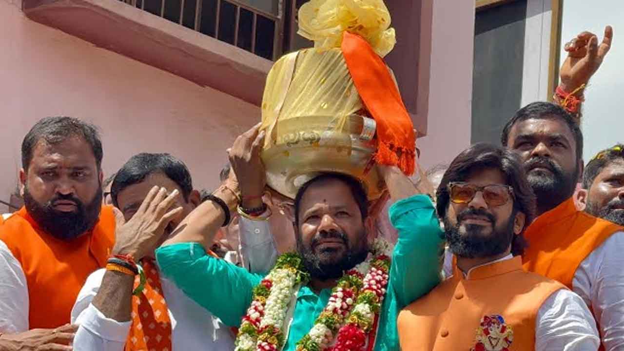 లడ్డూ ధర 2.32 కోట్లు!