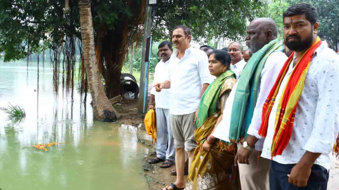 MLA Bandari | రామంతాపూర్ చిన్న చెరువు పూడిక తీత పనులు చేపడుతాం : ఎమ్మెల్యే బండారి