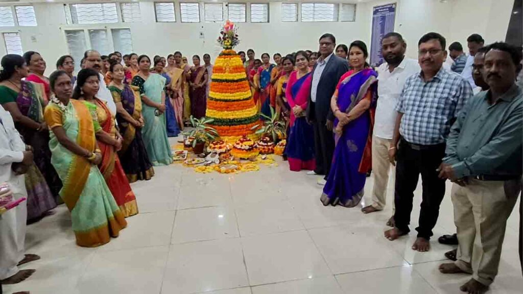 Bathukamma Ku