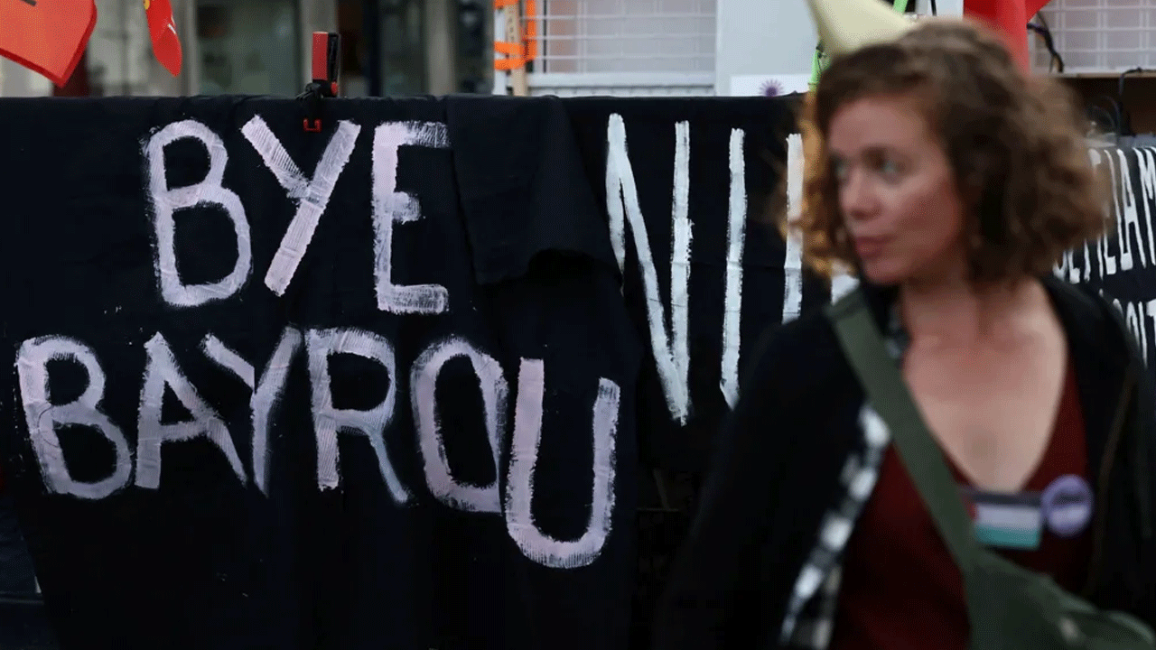 France: విశ్వాస ప‌రీక్ష‌లో ఓడిన ప్ర‌ధాని..  ఫ్రాన్స్‌లో మ‌ళ్లీ రాజ‌కీయ సంక్షోభం