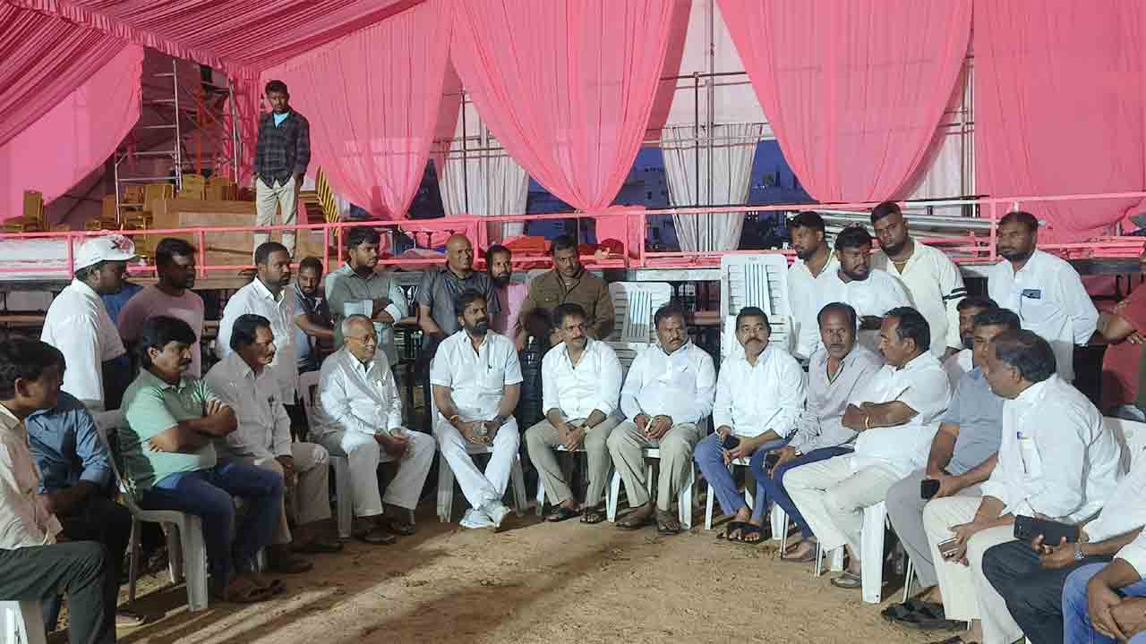 వానొచ్చినా.. పిడుగులు పడినా.. కేటీఆర్‌ సభ ఆగదు