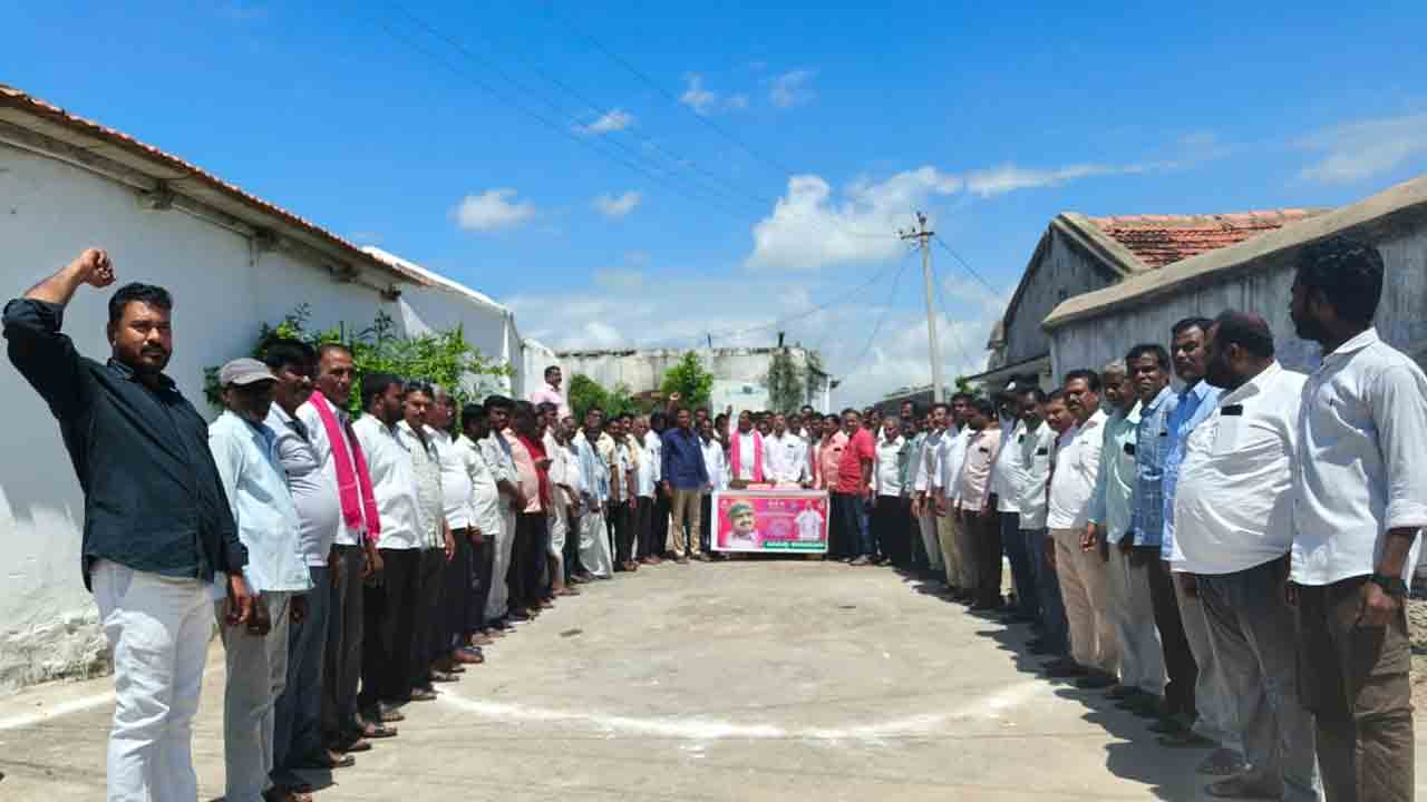 ఘనంగా మాజీ ఎమ్మెల్యే సతీష్ కుమార్ జన్మదిన వేడుకలు