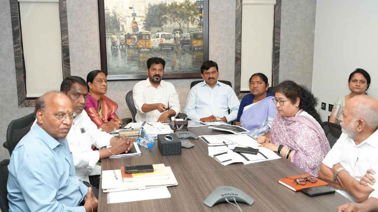 Medaram | మేడారం అభివృద్ధికి వంద రోజుల ప్రణాళిక రూపొందించాలి : సీఎం రేవంత్రెడ్డి