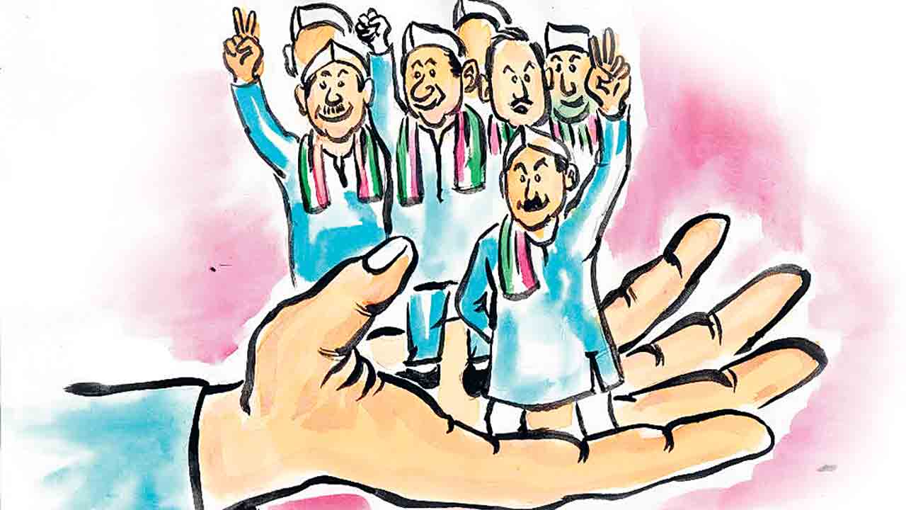 హస్తంలో రగులుతున్న బీసీలు !