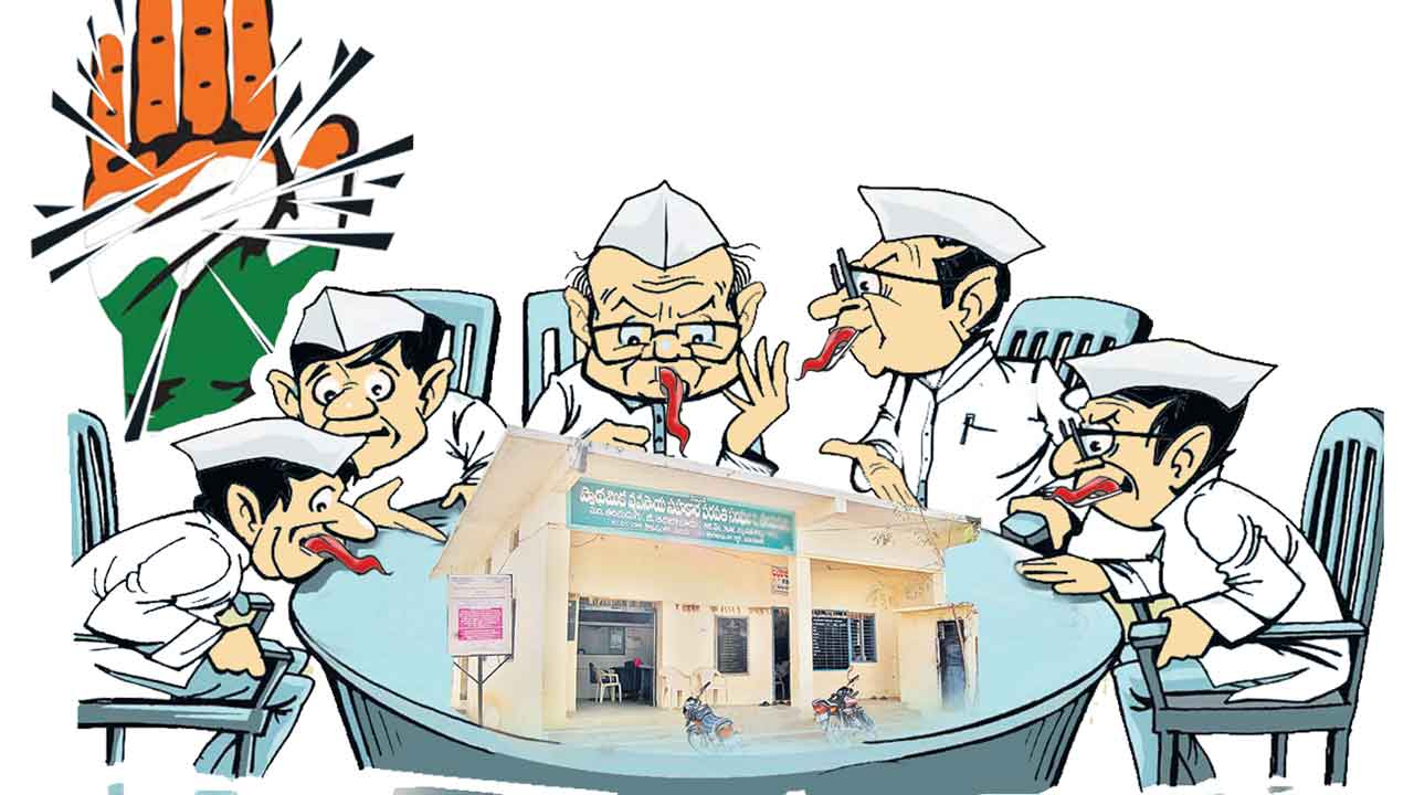 సహకార సంఘాలపై రాజకీయ పడగ!