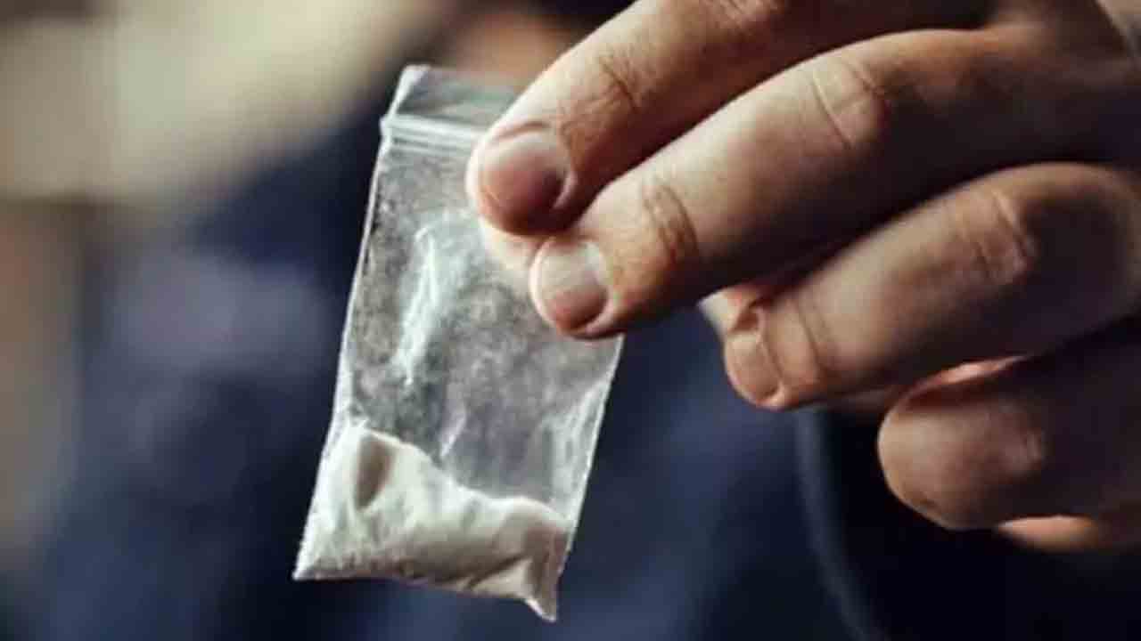 Drugs | మాసాయిపేటలో 4 కిలోల డ్రగ్స్‌ పట్టివేత..