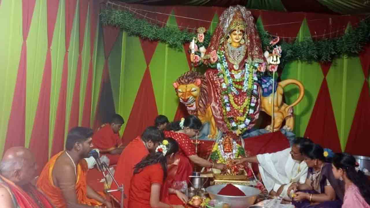 Medak | వైభవంగా దేవీ శరన్నవరాత్రి ఉత్సవాలు