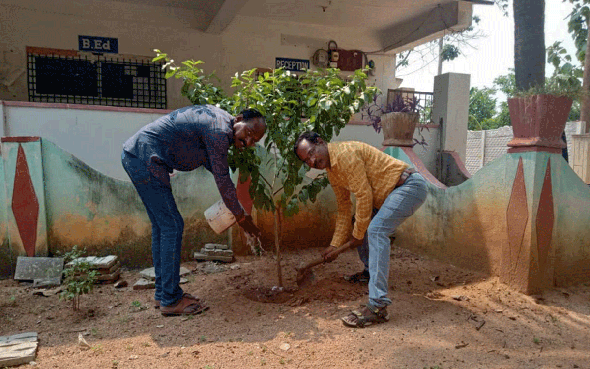 Ramagiri : ప్ర‌తి ఒక్క‌రు మొక్క‌లు నాటి సంర‌క్షించాలి : నారాయ‌ణ‌రెడ్డి