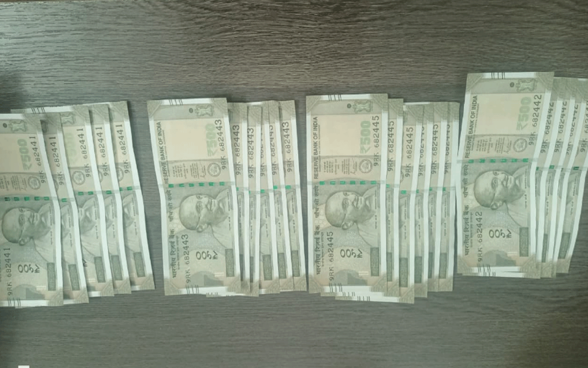 Yadadri Bhuvanagiri : భువనగిరి ప‌ట్ట‌ణంలో దొంగ నోట్ల కలకలం