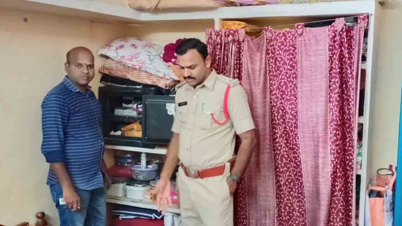 Nizamabad | నిజామాబాద్ జిల్లా కేంద్రంలో భారీ చోరీ.. వరుస దొంగతనాలతో భయాందోళనలో జనం