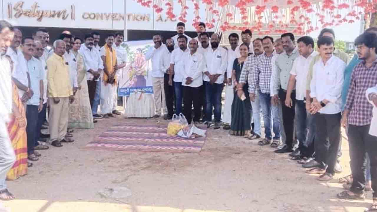 Papanna Goud | బహుజనులు సర్దార్ పాపన్న గౌడ్‌ను స్ఫూర్తిగా తీసుకోవాలి : మధుసూదన్ గౌడ్