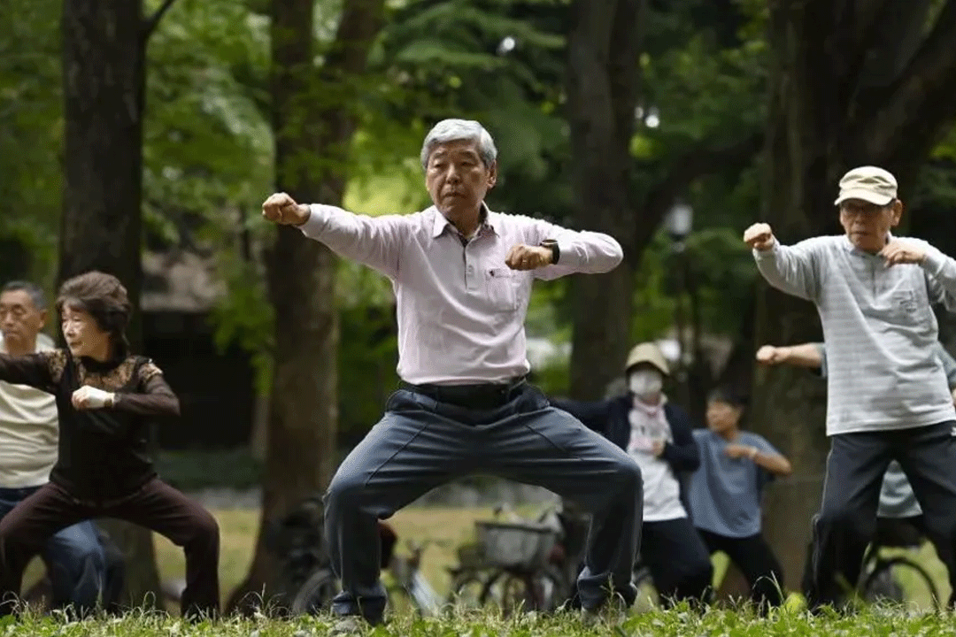 Japan: జపాన్లో కొత్త రికార్డు.. లక్షకు చేరిన 100 ఏళ్లు దాటిన వృద్ధుల సంఖ్య