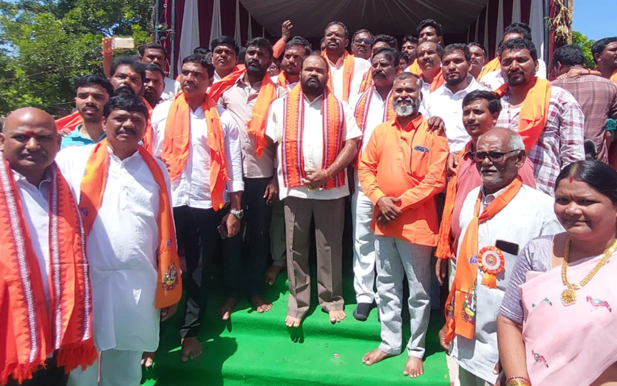 Ramagiri : దేవుడి దగ్గర రాజకీయాలా ? మంత్రి కోమటిరెడ్డి తీరుపై మాజీ ఎమ్మెల్యే కంచర్ల మండిపాటు