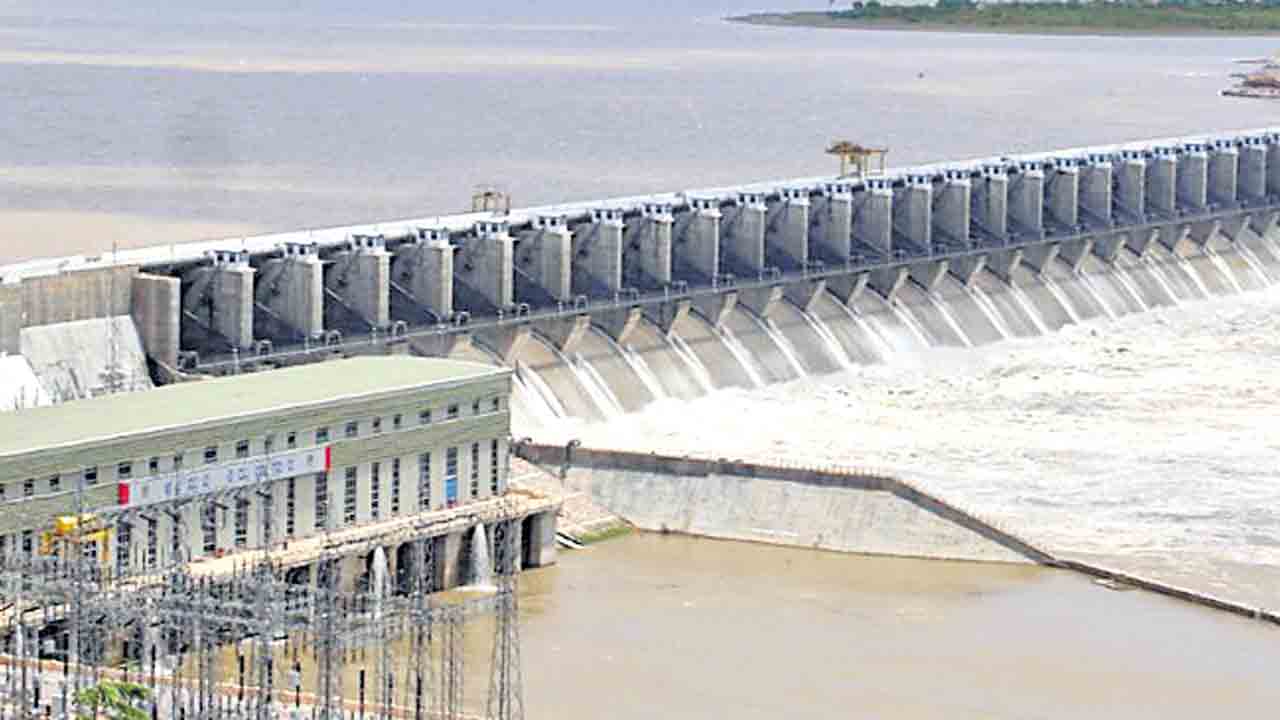 తెలంగాణ నోట్లో ఆల్‌మట్టి!.. కృష్ణా నీటిపై పెను కుట్ర