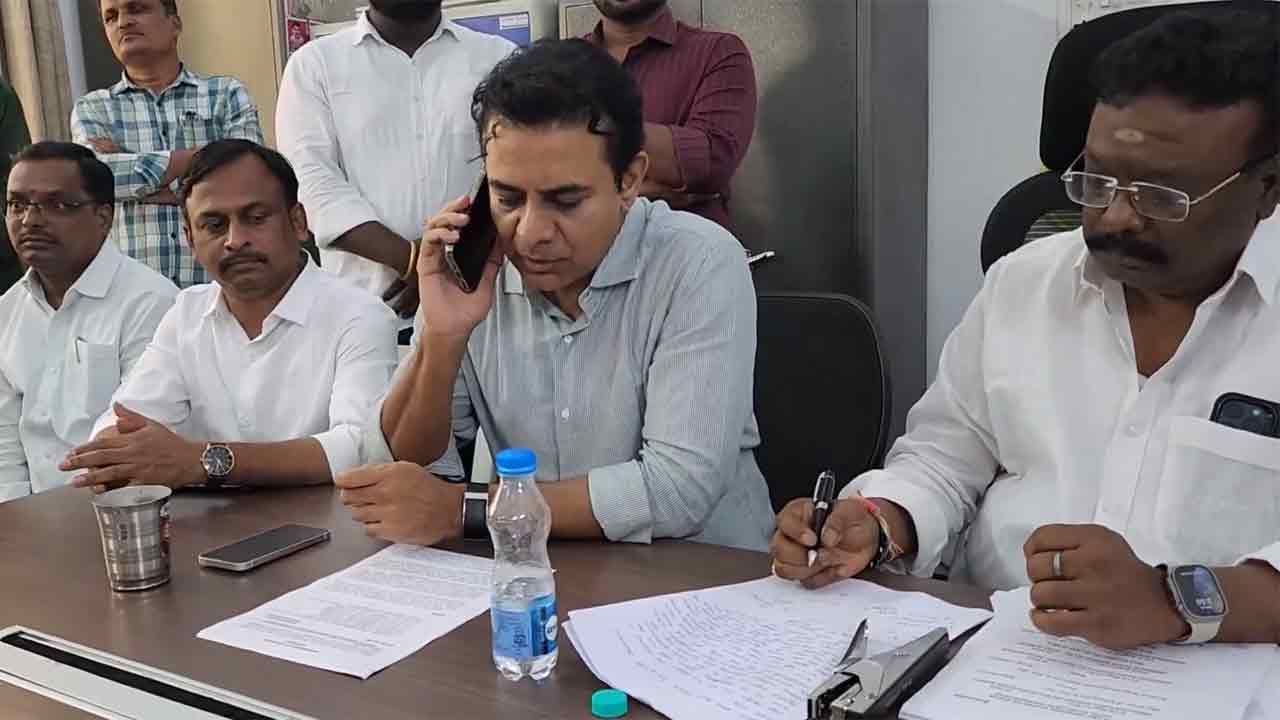 KTR | మెడికల్‌ అడ్మిషన్లలో సమస్యలపై స్పందించిన కేటీఆర్‌.. ప్రభుత్వ ప్రధాన కార్యదర్శికి ఫోన్‌!