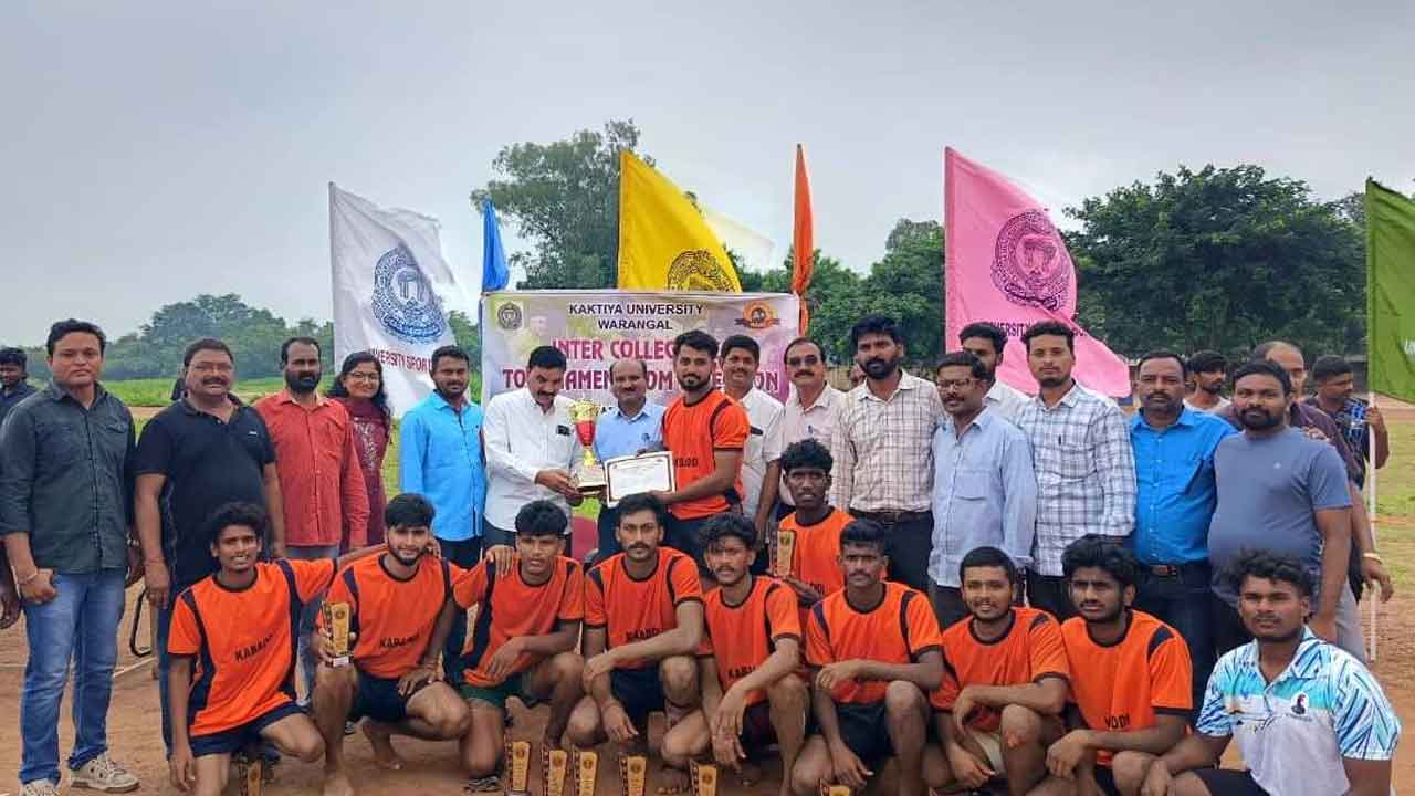 KU | ఇంటర్ కాలేజియేట్ కబడ్డీ విజేత ఖమ్మం ఎస్సార్ అండ్ బీజీఎన్ఆర్ కాలేజీ
