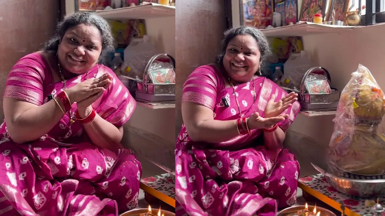 Kumary Aunty |  15 సంవత్సరాలకి నా కల నెరవేరింది.. కుమారి ఆంటీ ఎమోషనల్ వీడియో వైరల్