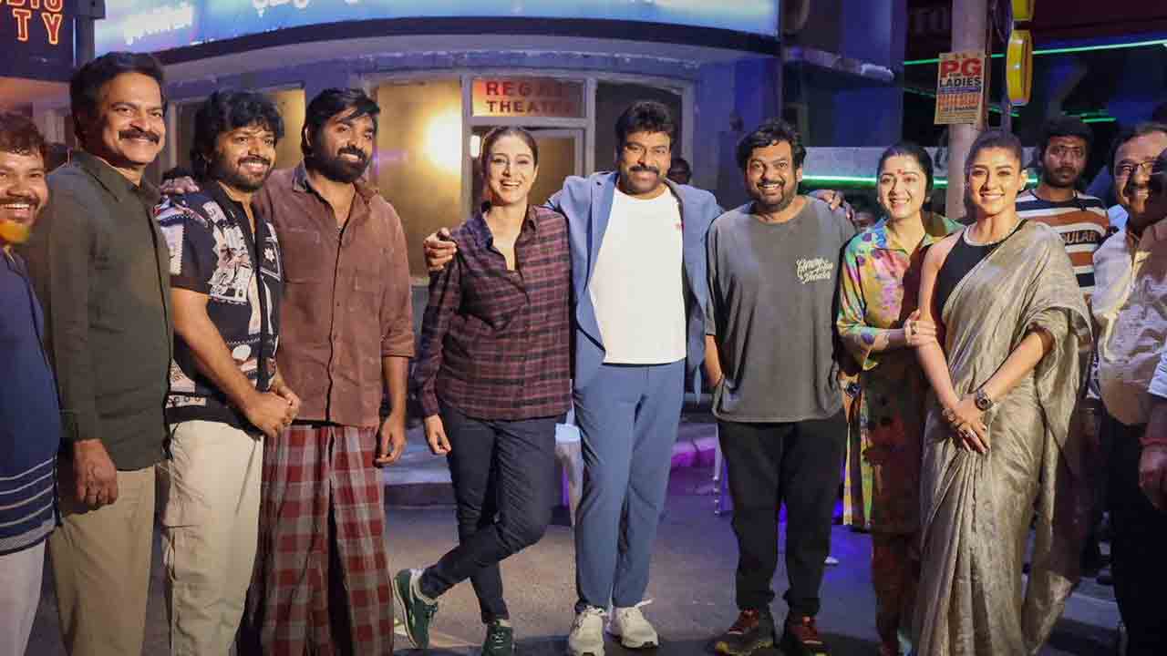 Puri Sethupathi | ‘మ‌న శంక‌ర‌వ‌ర‌ప్రసాద్ గారు’ సెట్స్‌లో చిరుని క‌లిసిన ‘పూరిసేతుప‌తి’ టీమ్