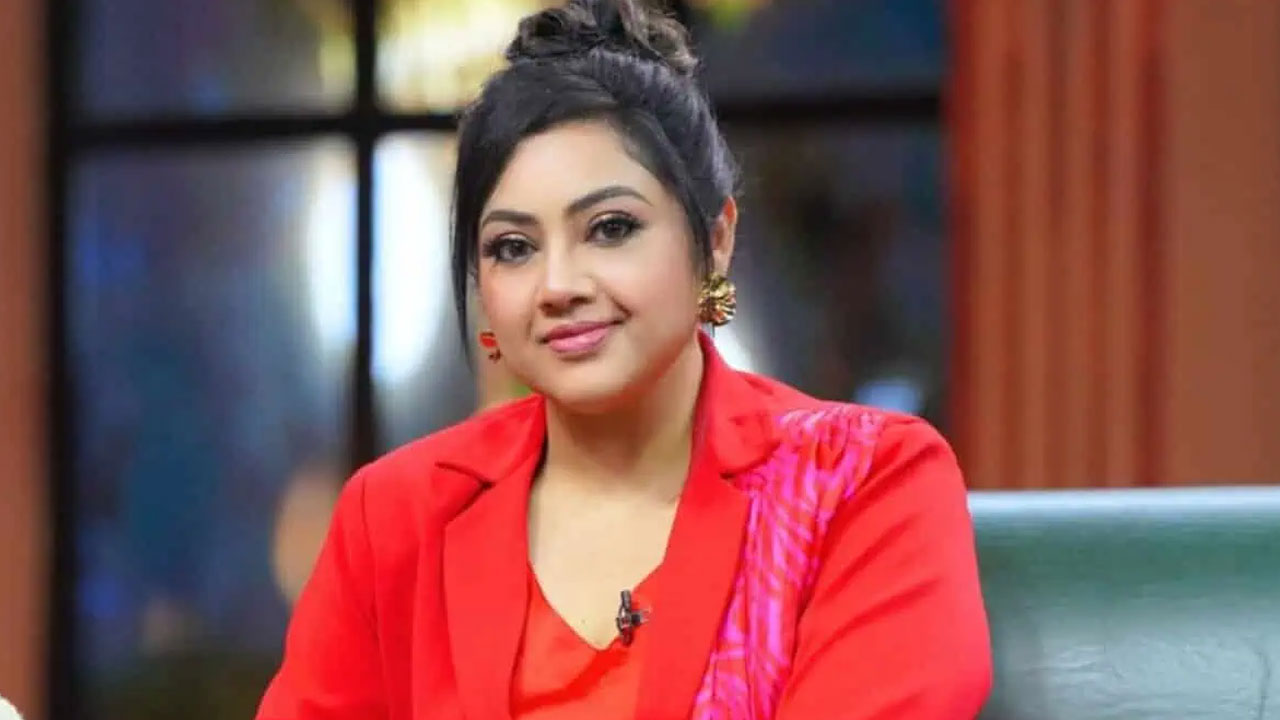 Meena | భర్త చనిపోయిన వారానికే టార్చర్.. ఎవరు విడాకులు తీసుకున్నా నాతో పెళ్లి అని రాసేవారు..