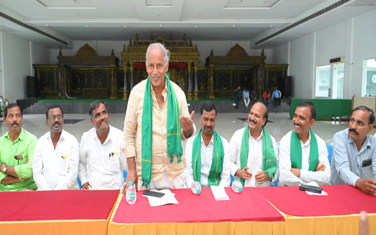 Choutuppal : రీజినల్ రింగ్ రోడ్డు భూ నిర్వాసితులకు అండగా ఉంటాం : ఎమ్మెల్యే కూనంనేని