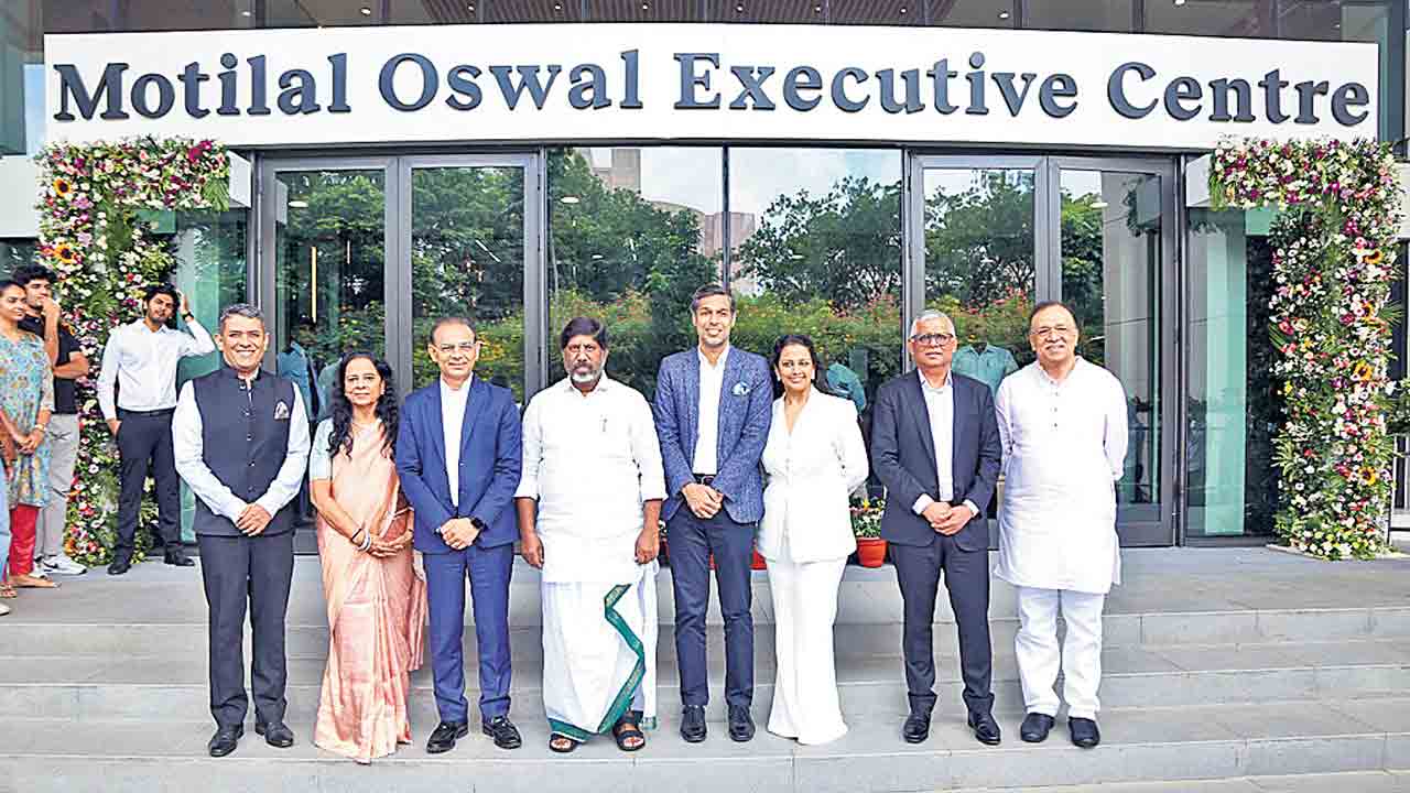 ఐఎస్‌బీలో మోతీలాల్‌ ఎగ్జిక్యూటివ్‌ సెంటర్‌ ప్రారంభం