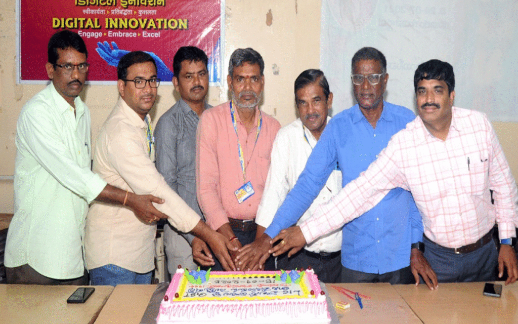Kodada : లియాఫీ పోరాటాల ఫలితంగానే ఇన్సూరెన్స్ పై జీఎస్టి రద్దు : కంజుల మోహన్ రెడ్డి