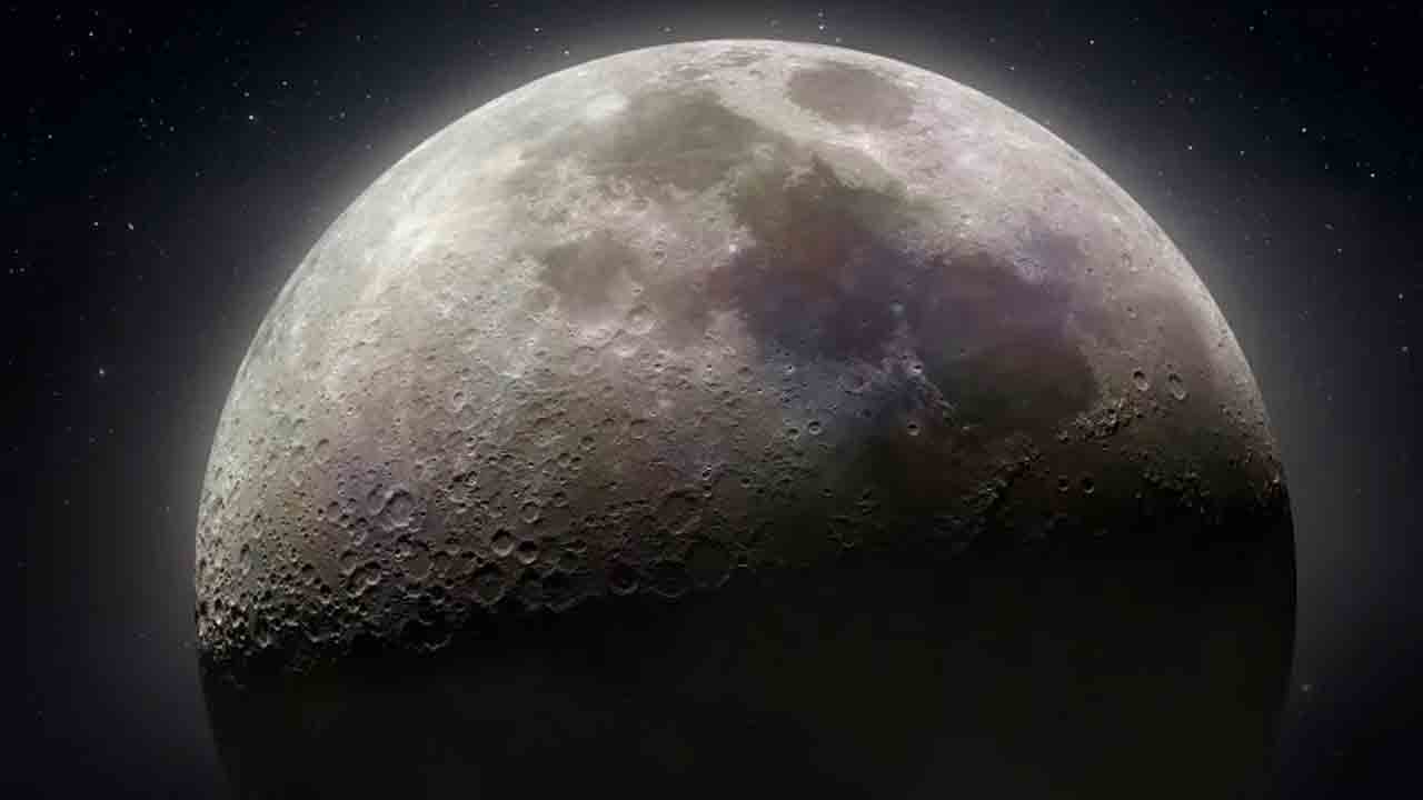 చంద్రునిపై విలువైన లోహాలు!