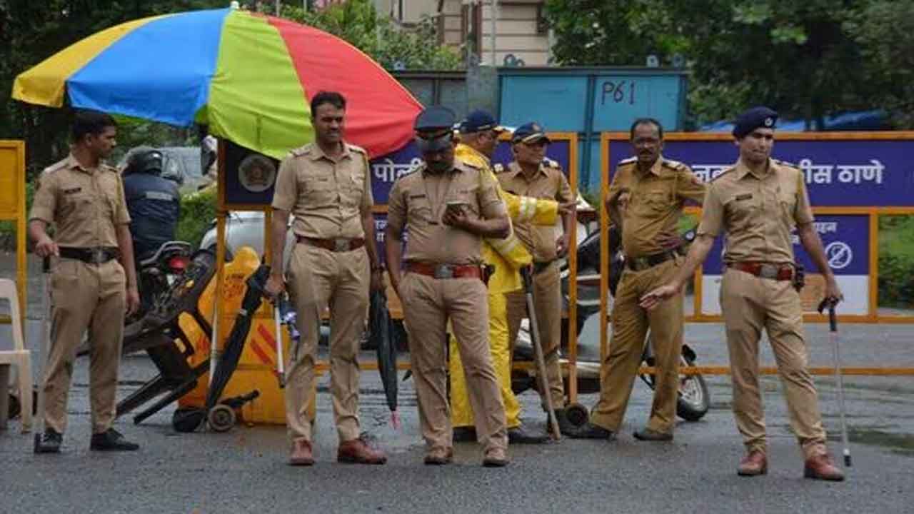 400 కిలోల ఆర్డీఎక్స్‌తో కోటి మందిని చంపేస్తాం!.. ముంబైకు భారీ బాంబు బెదిరింపు